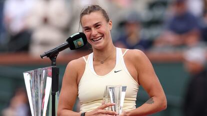 Aryna Sabalenka makes a speech following her loss to Elena Rybakina of Kazakhstan in the final during the BNP Paribas Open on March 19, 2023 in Indian Wells, California.