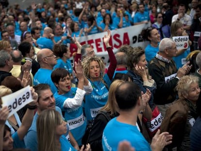 Trabajadores de Fagor y de Edesa protestan en las calles de Basauri por el cierre de la cooperativa: