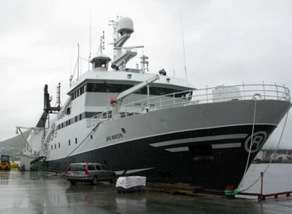 El buque 'Jan Mayen', en el puerto noruego de Tromso