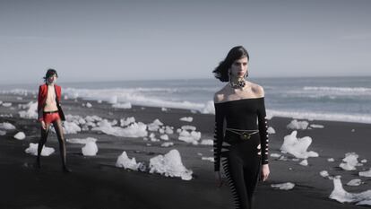 SAINT LAURENT_SAINT LAURENT_WINTER 21_VIDEO-STILLS_47_HR