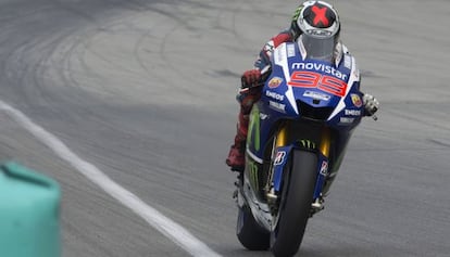 Lorenzo durante la carrera de Malasia.