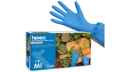 Unos buenos guantes, ligeros y flexibles, para no mancharnos las manos de suciedad ni causar arañazos inesperados.
