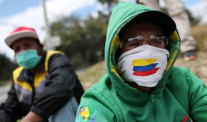 Un manifestante colombiano en Bogotá, el pasado 20 de abril.