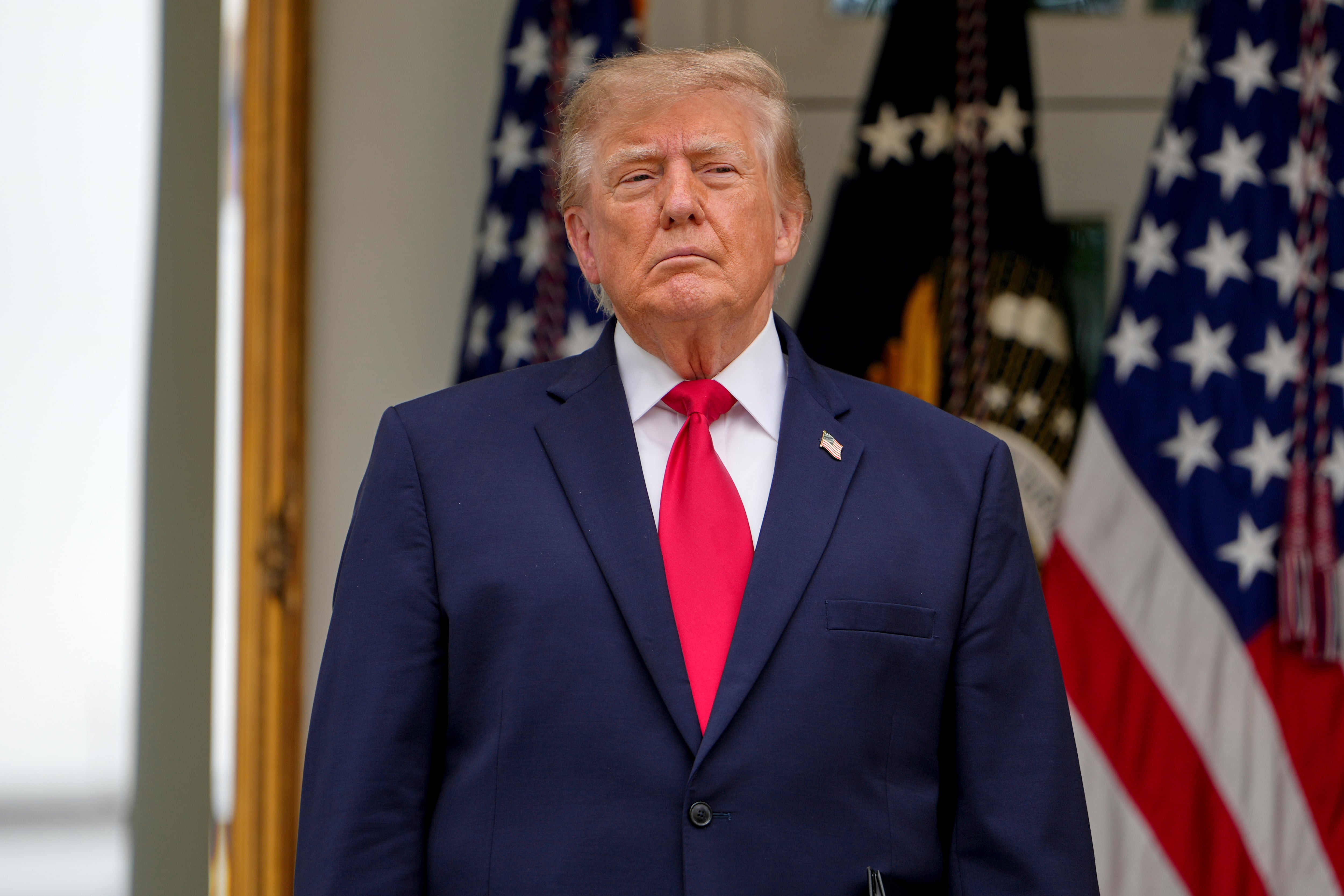 Trump tacha de “vergüenza” la reanudación de los ataques ucranios contra las refinerías rusas