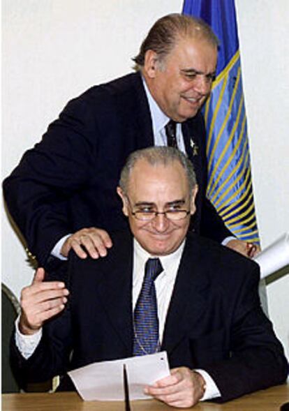 Jorge Remes, y Enrique Iglesias