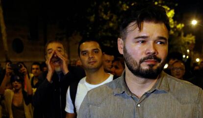 Manifestantes abuchean a Gabriel Rufián en la manifestación del pasado sábado en Barcelona. 
