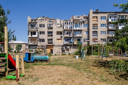 Un edificio destruido por los bombardeos en el centro de la ciudad de Pokrovsk (Ucrania) el 29 de julio de 2024.