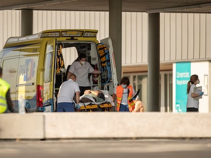 Una ambulancia del servicio gallego del 061.