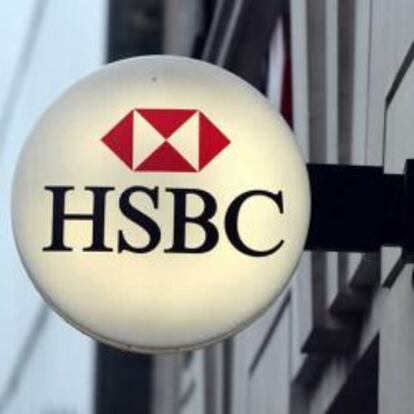 HSBC niega planes para trasladar su sede central