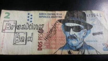 El retrato de Walter White, de Breaking Bad, sobre el rostro de Bartolomé Mitre