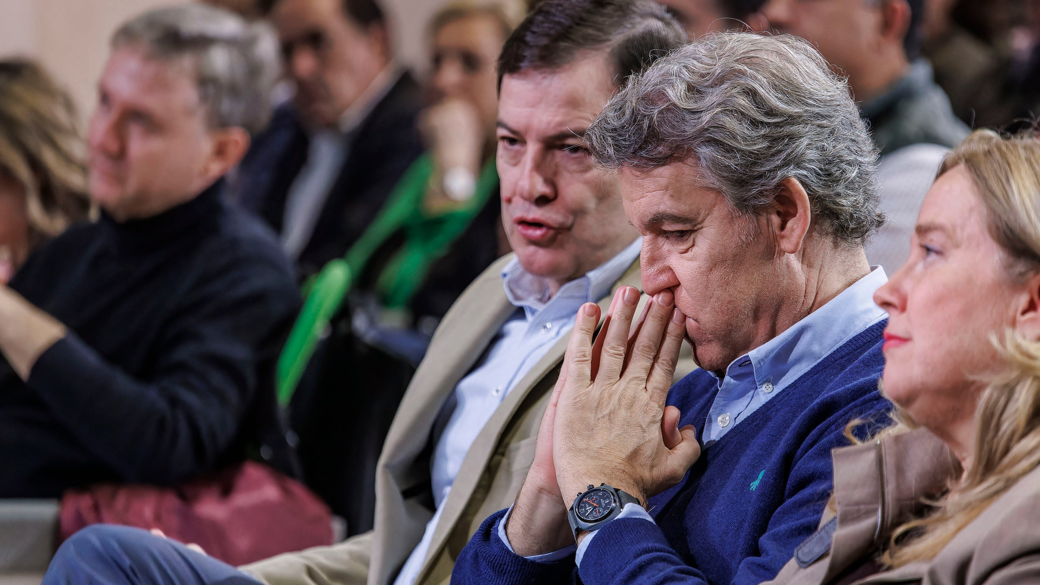 Feijóo, a los socios del Gobierno: “Si están con la decencia, dejen que se convoquen elecciones en España” 