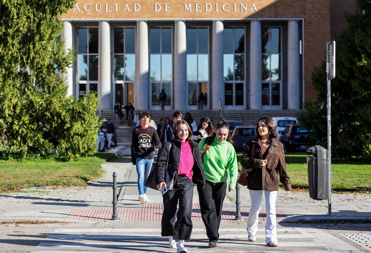 Ayuso supedita 10 millones anuales a que las universidades cumplan objetivos pese a su crisis financiera