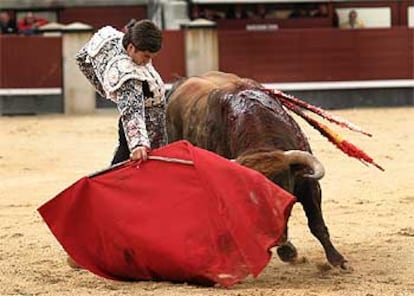 Antonio Morante de la Puebla, en el quinto toro de la tarde.