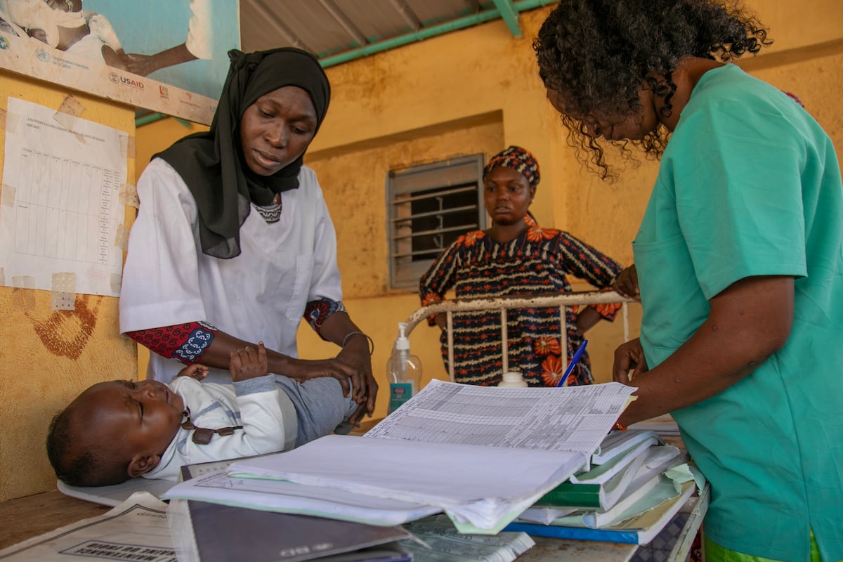 Así construye África su independencia sanitaria tras el fiasco de la covid: vacunas, ciencia y leyes