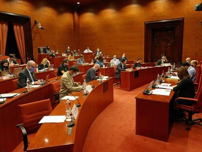 Reunión de la comisión de control de la CCMA, este viernes.