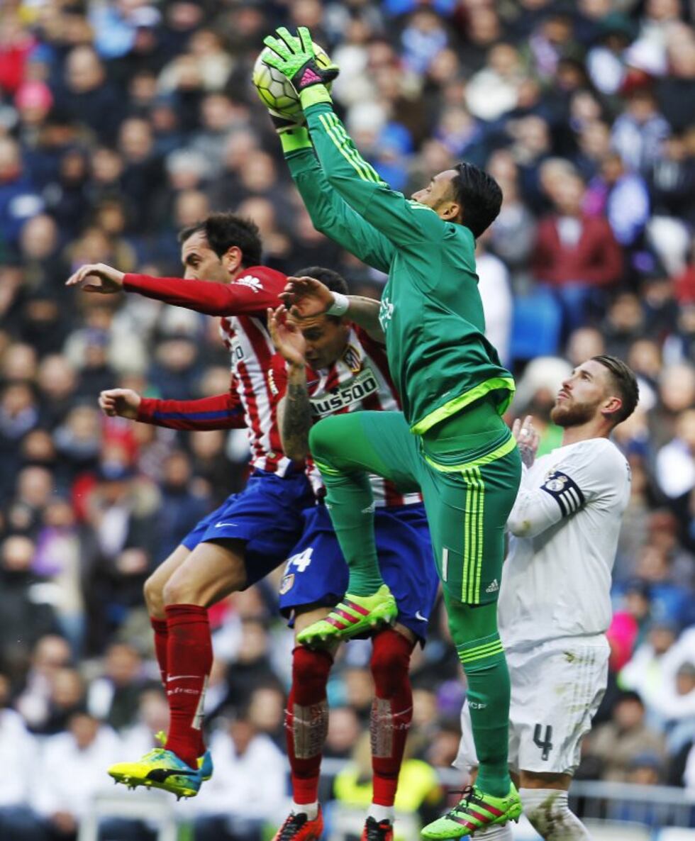 Liga BBVA Real Madrid - Atlético de Madrid, el derbi en imágenes: Real ...