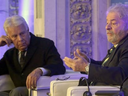 O ex-premiê espanhol Felipe González e Lula em Madri.