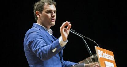 Albert Rivera en un mitin en Valencia.