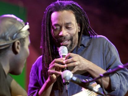 El músico Bobby McFerrin durante una actuación en el Jazzaldia en el 2001.