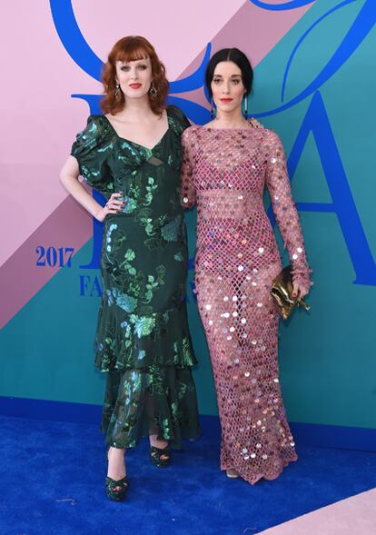 Karen Elson and Sarah Sophie Flicker.