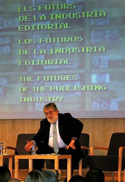 José Manuel Lara ayer en el simposio sobre el futuro de la industria editorial.