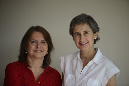 Las periodistas Bernardita del Solar y Loreto Daza