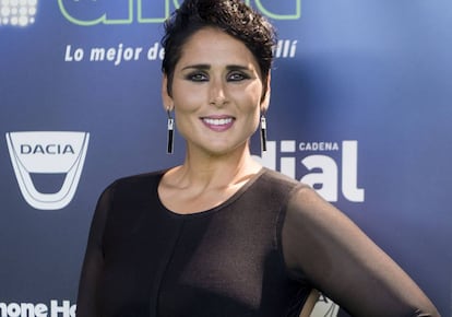 La cantante Rosa López durante el photocall del concierto Vive Dial 2017.