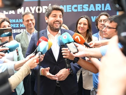 El candidato del PP a la Presidencia del Gobierno murciano, Fernando López Miras, hace balance de la campaña este domingo.
