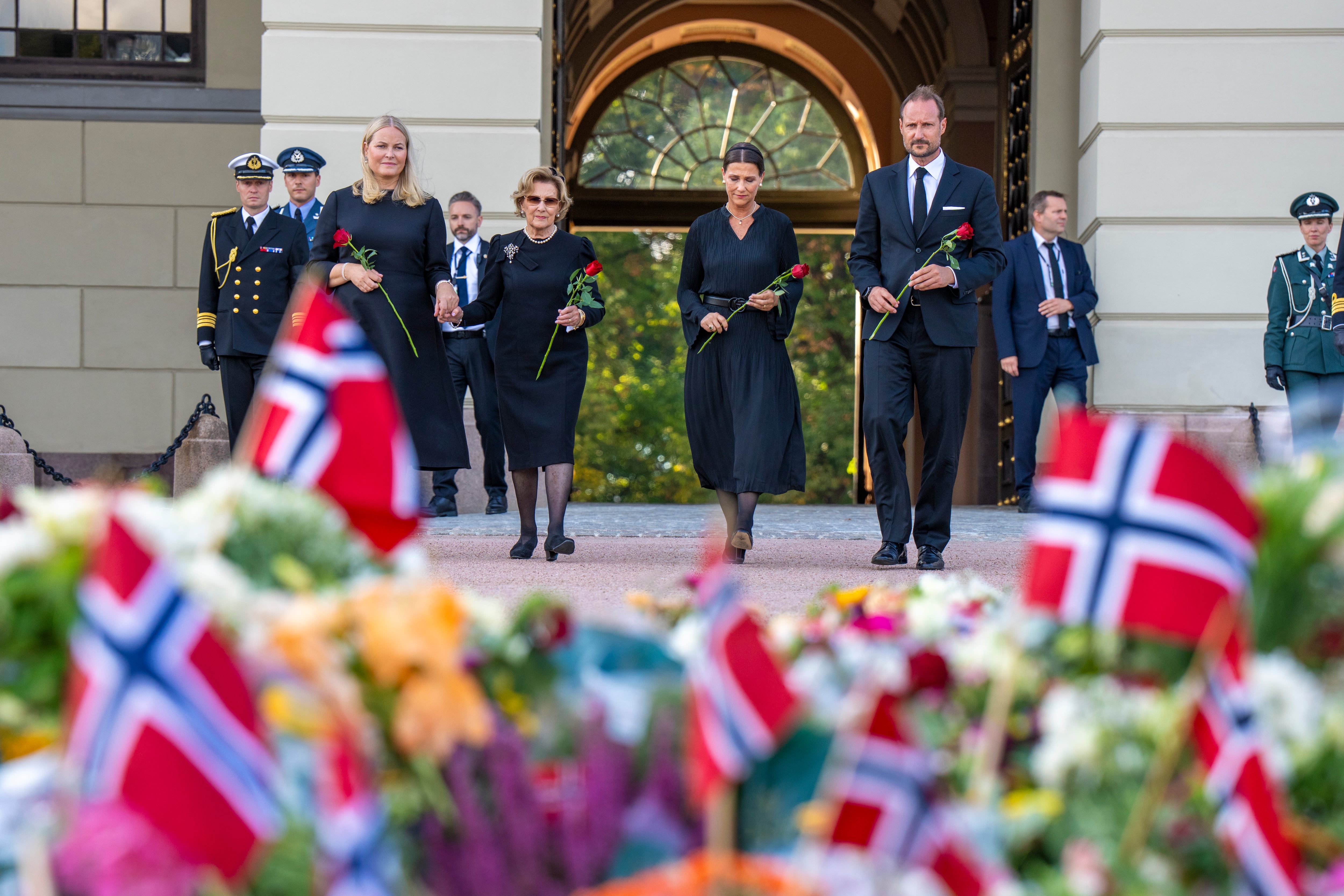 El último adiós al rey Harald de Noruega: funeral de Estado, procesión real, dos ceremonias y la incógnita del papel de Marius Borg Høiby