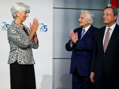 La presidenta del BCE, Christine Lagarde, recibe a los expresidentes de la institución Jean-Claude Trichet (en el centro) y Mario Draghi (a la derecha).