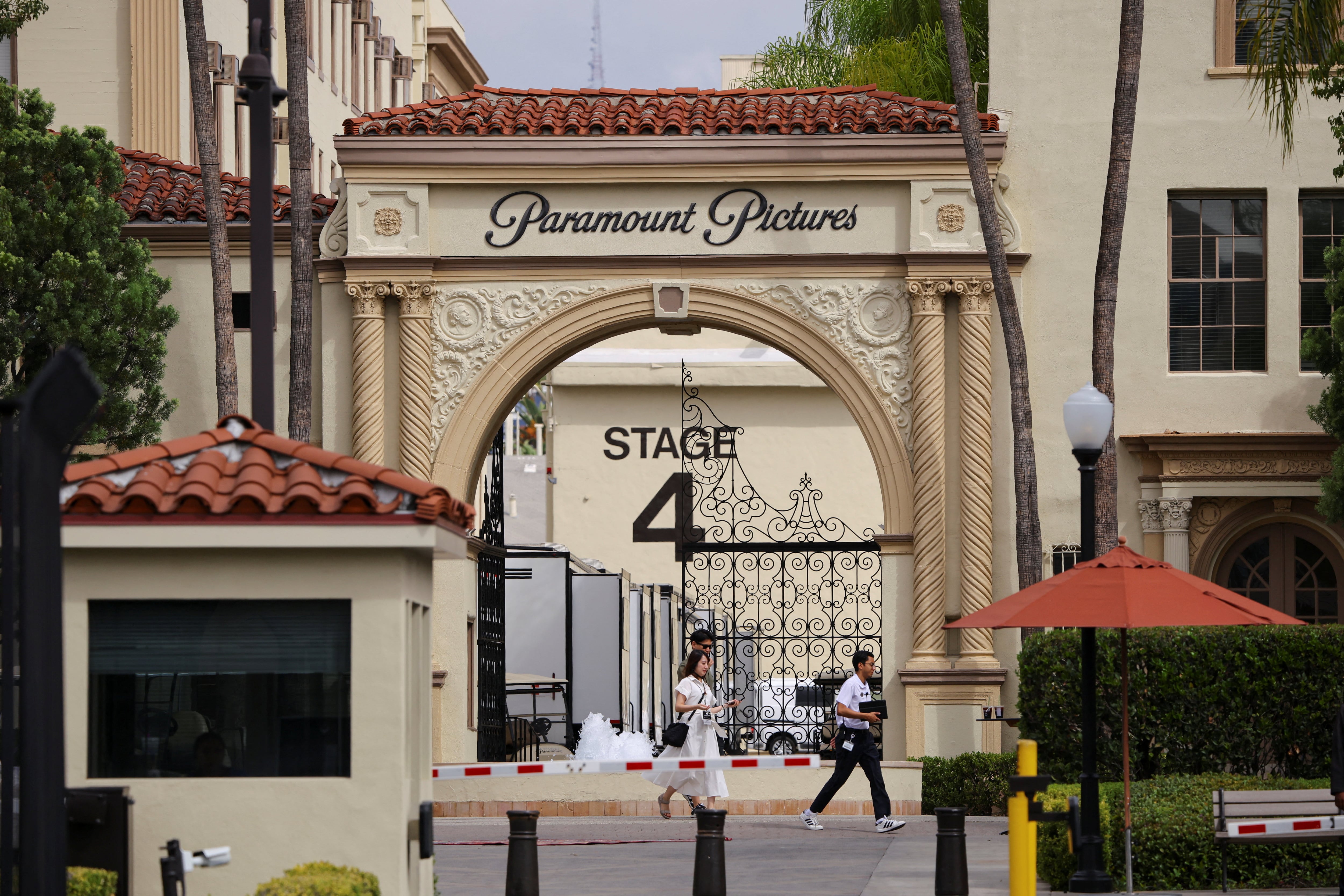 Paramount alcanza un acuerdo con los fiscales estatales para desbloquear la compra de Warner