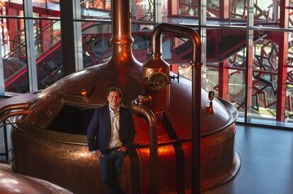 Ignacio Rivera, consejero delegado de Estrella Galicia, en el museo de su firma en A Coruña.