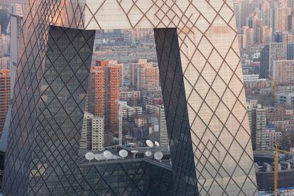 Detalle de la sede de la televisión China ideada por Rem Koolhaas (OMA) en 
Pekín.