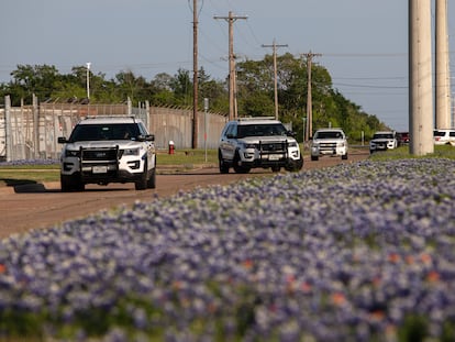 Policías en Bryan Texas por tiroteo