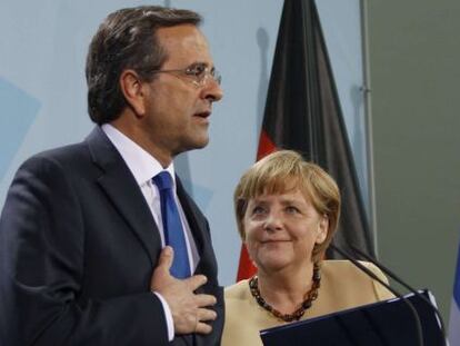 Merkel y Samarás esta mañana en Berlín.