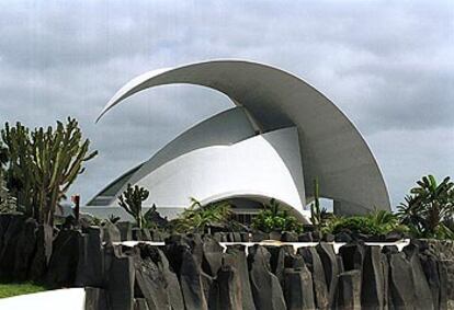 Vista exterior del Auditorio de Santa Cruz de Tenerife.