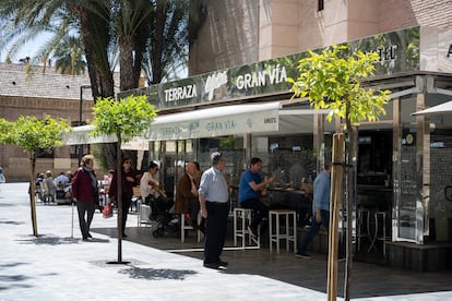 Vista del exterior de El Cafeto, en el centro de Murcia.