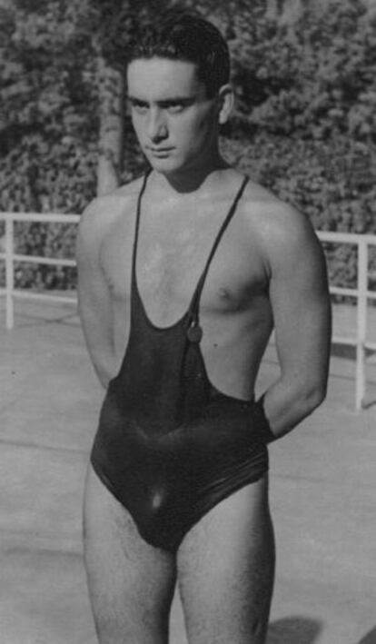 Isidoro Pérez, en 1948, con el mismo bañador que usó en Londres.