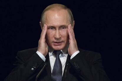 Vladimir Putin, el pasado miércoles, en la embajada alemana en Moscú.