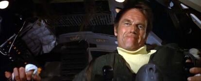 Charlton Heston, en 'Aeropuerto 1975', dirigida por Jack Smight.