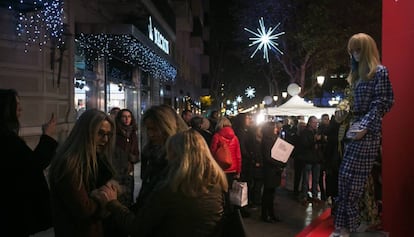 La Shopping Night en el paseo de Gràcia el año pasado.