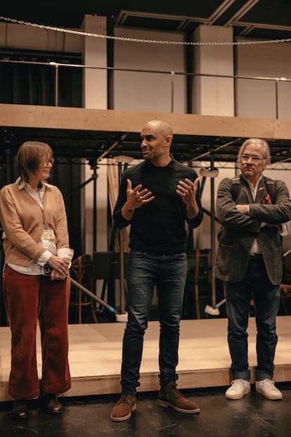 El director de 'Buena Vista Social Club', Saheem Ali (en el centro), en el primer ensayo del musical.