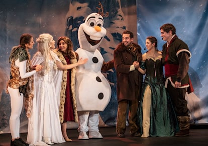 'El Origen del Hielo' es un espectáculo para toda la familia que rinde tributo a 'Frozen'.