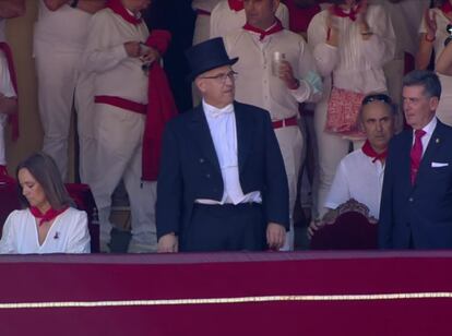 Enrique Maya, alcalde de Pamplona, presidente de la corrida celebrada el pasado 7 de julio en la feria de San Fermín..