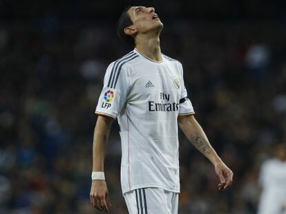 Di María se lamenta durante un partido del Madrid.