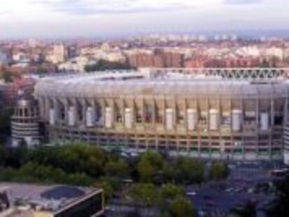 Estadio Santiago Bernab&eacute;u, propiedad del Real Madrid.