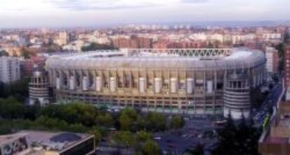 Estadio Santiago Bernab&eacute;u, propiedad del Real Madrid.