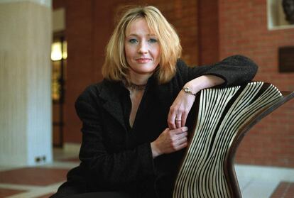 La escritora británica J. K. Rowling.