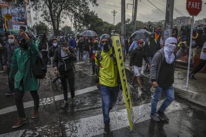 manifestantes protesta en Colombia, en mayo de 2022.