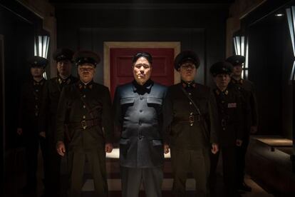 Randall Park como o líder norte-coreano Kim Jong-un em 'A Entrevista'.